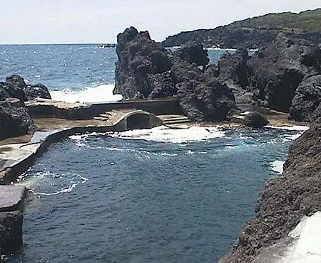 ゲストハウス Ocean Front Twin オルタ
